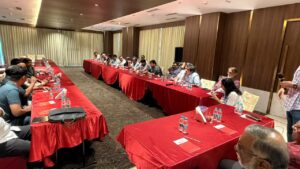 தென் இந்திய திரைப்பட தயாரிப்பாளர்கள் தொழில்துறை சூழலை பாதுகாக்க ஒன்றிணைகின்றனர்; புதிய சங்கத்திற்கான வழிநடத்தல் குழு அமைப்பு !